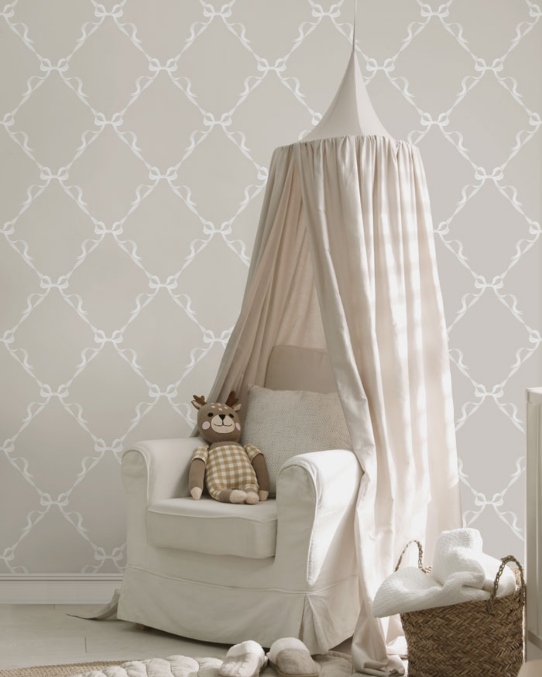 ADVENTURE AWAITS 14031